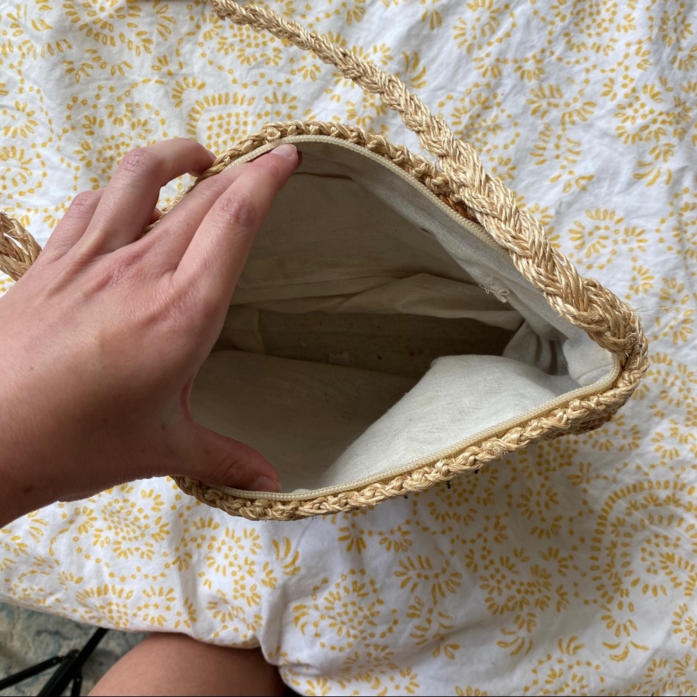 Wicker Purse - Picture 5 of 6